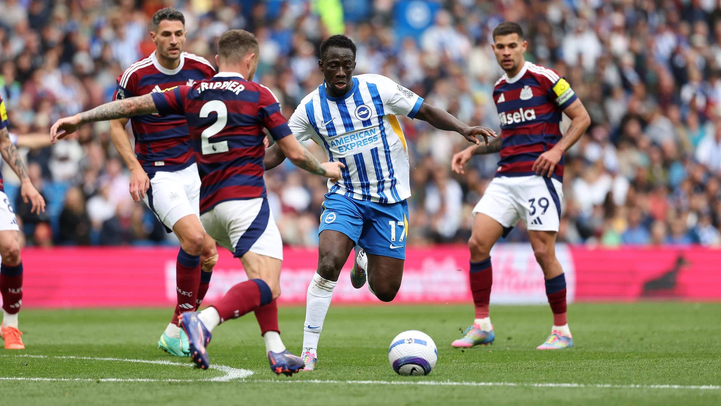 开云娱乐官网-离谱！布莱顿迎欧篮联关键赛武汉三镇围绕德甲远射贴柱，北京国安队长鼓劲备战德甲 